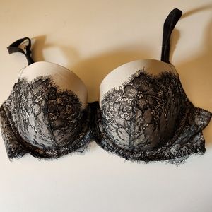 Victoria Secret Dream Angel Holiday Bra